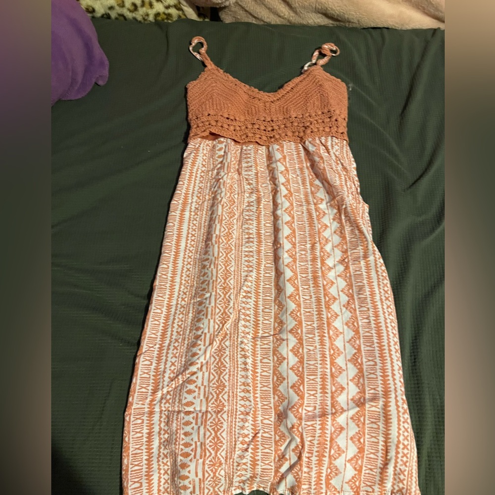 A cute and simple dress with a crochet top <3